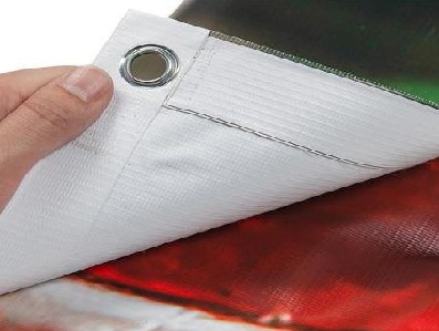 江陵喷绘和刀刮布的工艺区别。